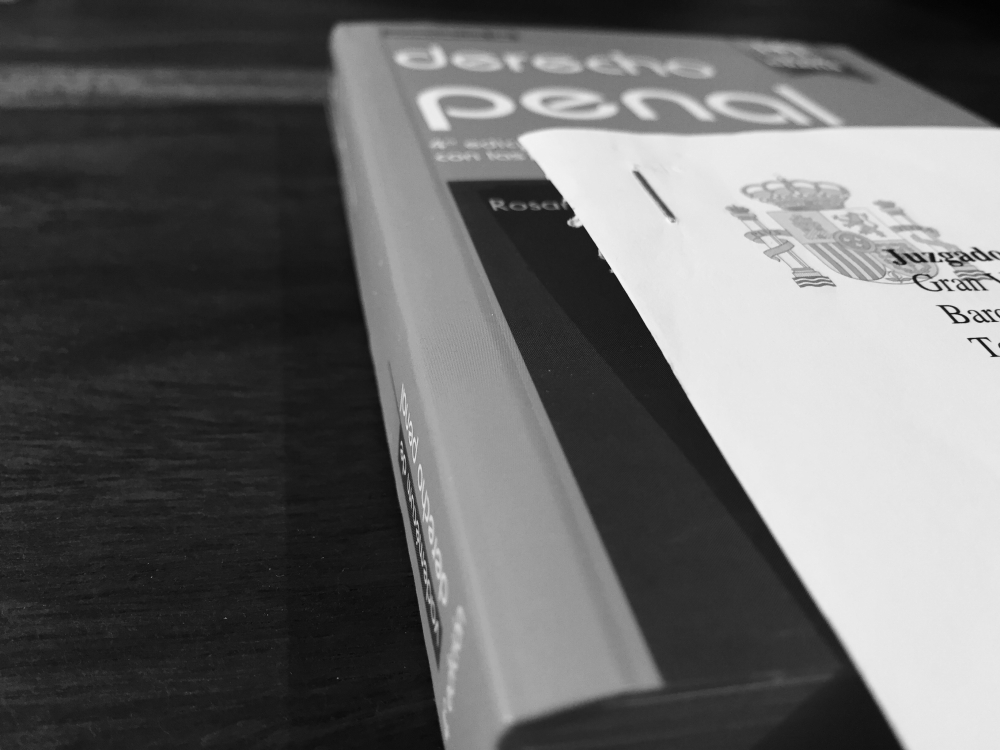 Investigado en Juicio por delito leve (Lo obvio no lo es tanto, 8ª entrega)